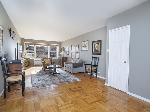 2nd image of 11045 Queens Blvd APT 218
