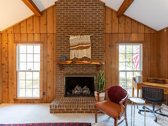 5th image of 7423 Kuck Rd