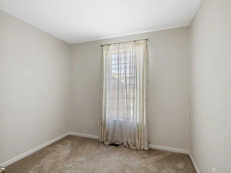 4901 Forest Pines Dr — Photo 28