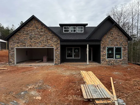 171 Nicholls Dr, Spartanburg, SC 29301