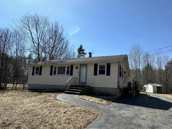 20 Old Standish Road, Buxton, ME 04093