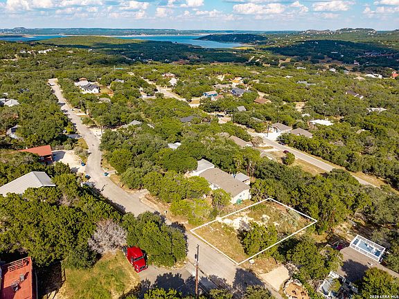 2nd image of 1248 Springwater LOT 921