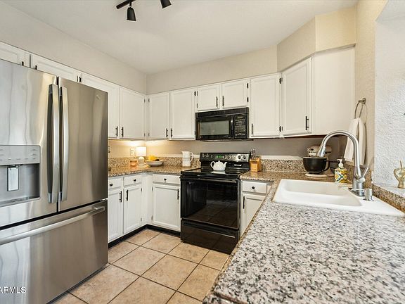 5th image of 5704 E AIRE LIBRE Avenue #1044
