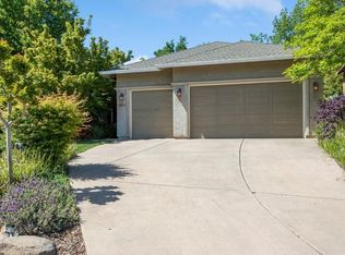 11808 Kemper Oaks Ct, Auburn, CA 95603