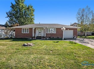 228 Ohio Ave, Tiffin, OH 44883