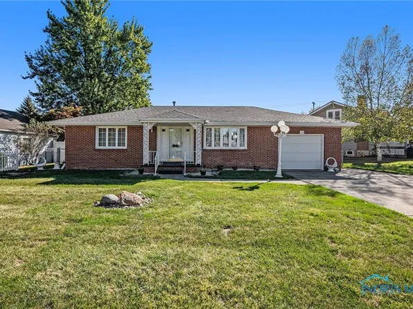 228 Ohio Ave, Tiffin, OH 44883