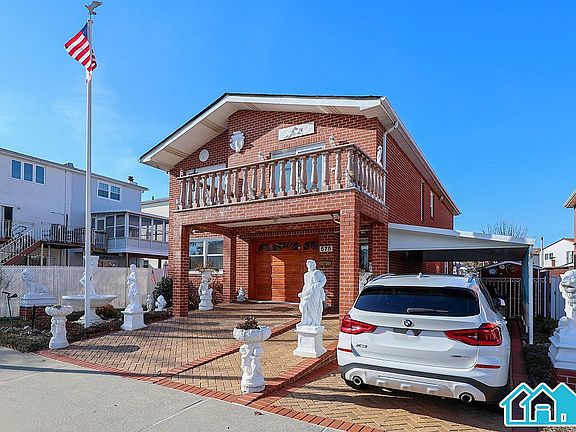 3rd image of 575 Pendale St