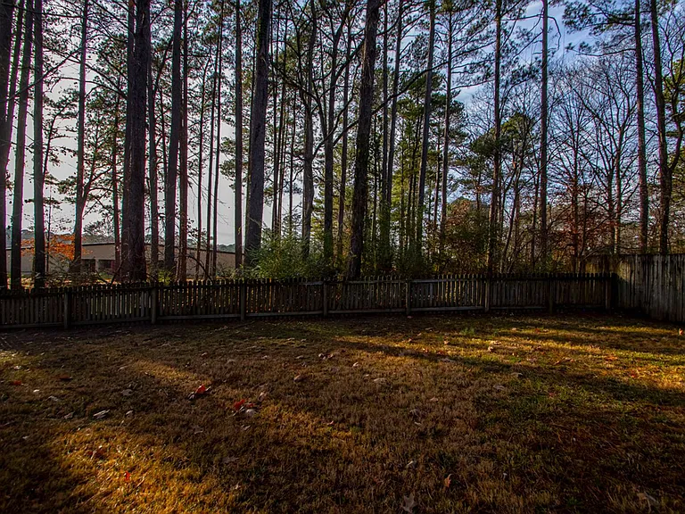 20 Laver Cir — Photo 40