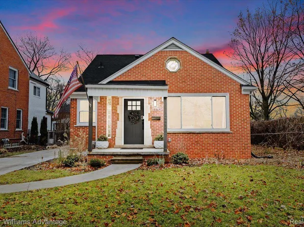 13365 Balfour Ave, Huntington Woods, MI 48070