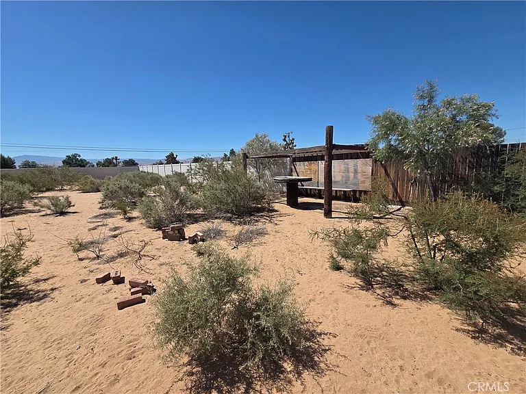 13881 Jicarilla Rd — Photo 26