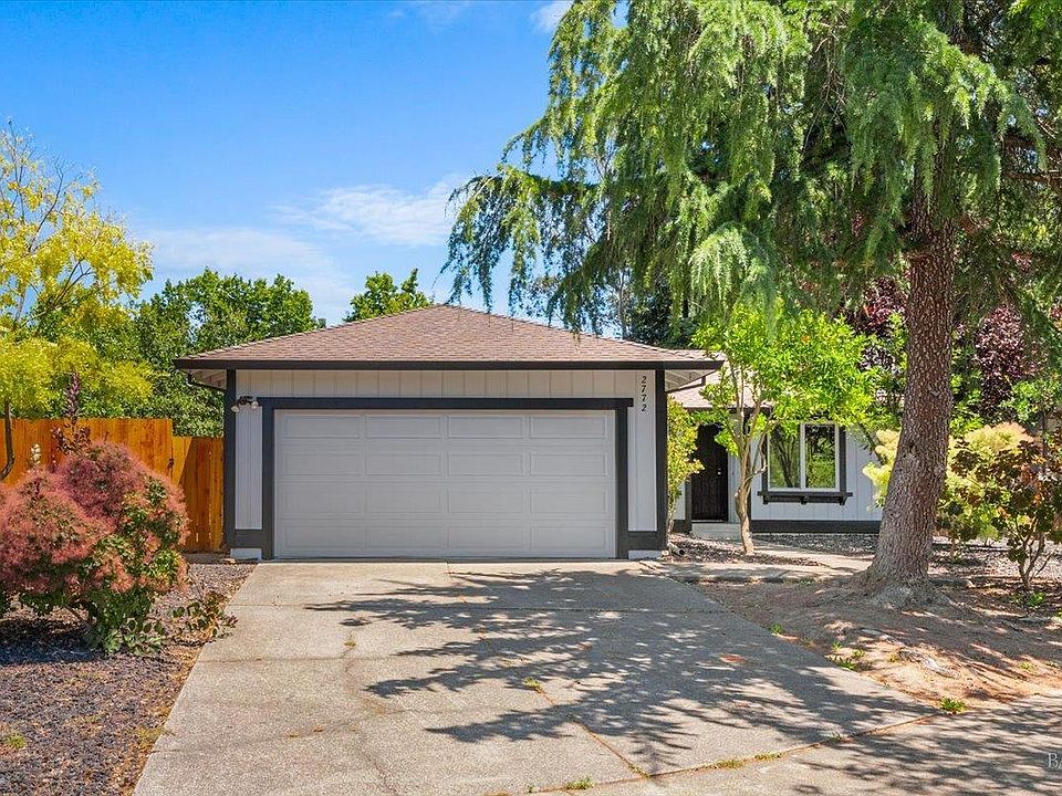 1st image of 2772 Rochele St