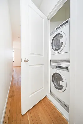 Rented by REAL New York | media 4