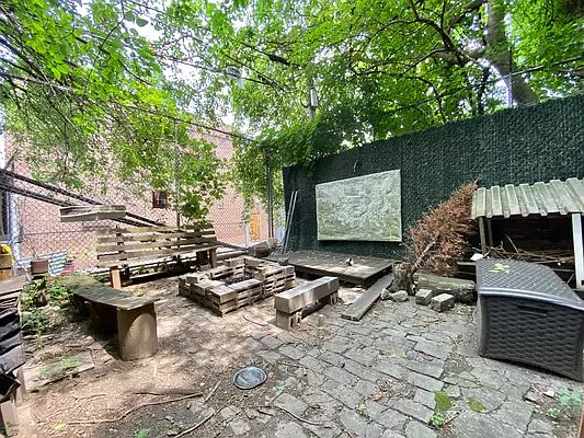 1st image of 1011 Pacific St #1I