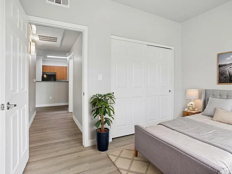 Waterstone Apartments — Photo 7