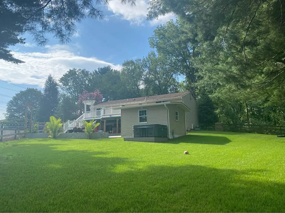 6 bed, 1344 sqft, $6,000 — Photo 3