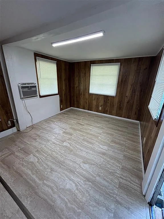 1 bed, 1.0 bath, 400 sqft, $1,100 — Photo 3