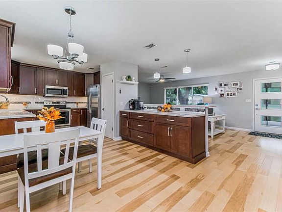 5th image of 5533 Westwood Dr