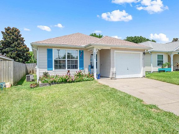 2nd image of 5590 Meadow Creek Pl