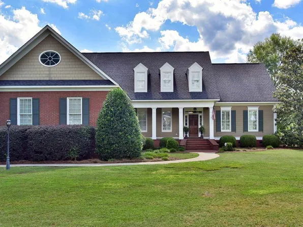 2539 W Doublegate Dr, Albany, GA 31721