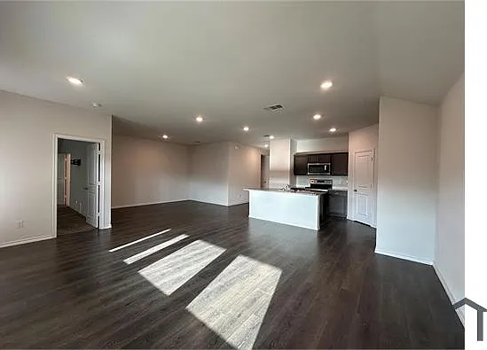 110 Alydar Ln — Photo 6