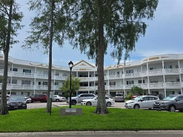 2429 Ecuadorian Way APT 63, Clearwater, FL 33763