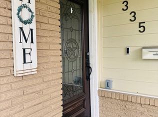 335 Pinewood Ln, San Antonio, TX 78216