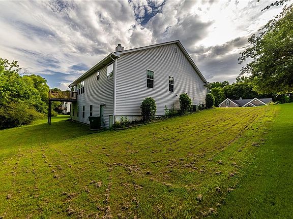 5th image of 1784 Cedar Walk Ln