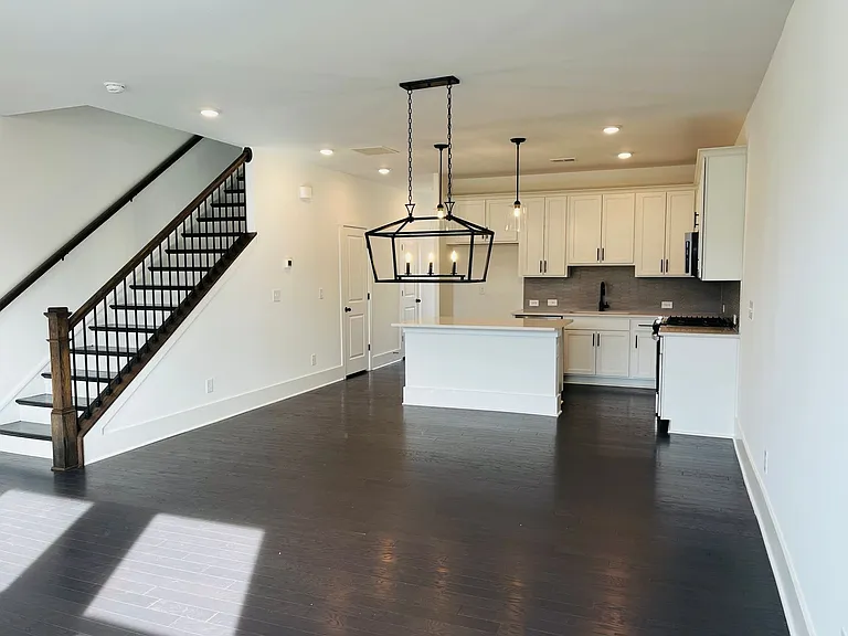 1568 Driggs Dr NW — Photo 8