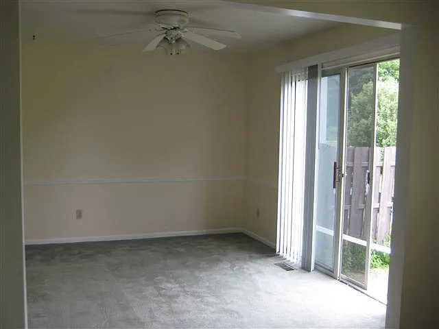 6226 Birch Row Dr — Photo 8