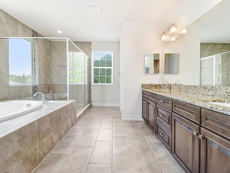 1843 Whitewillow Dr — Photo 63
