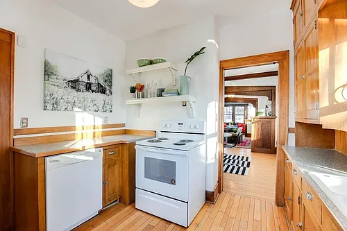 4646 Wentworth Ave Photo 1