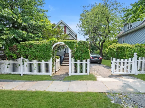 1906 Edenwald Avenue image 1 of 16