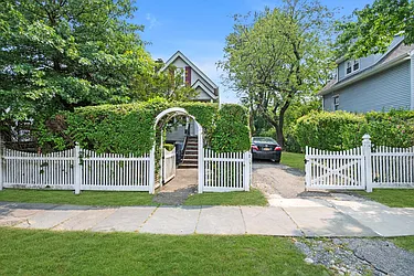 1906 Edenwald Avenue