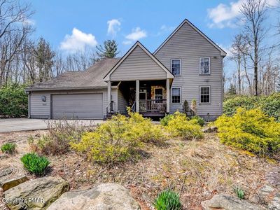 490 Brookside Dr, Pocono Pines, PA, 18350