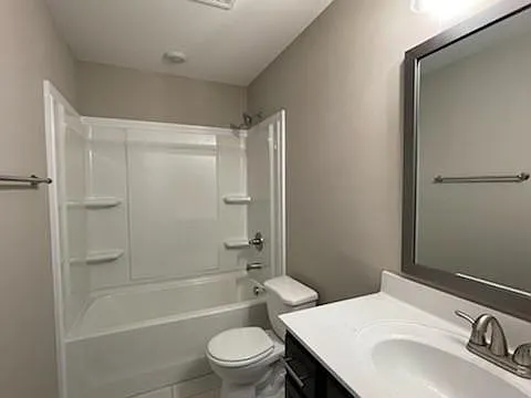 760 Lillian Grace Dr — Photo 8