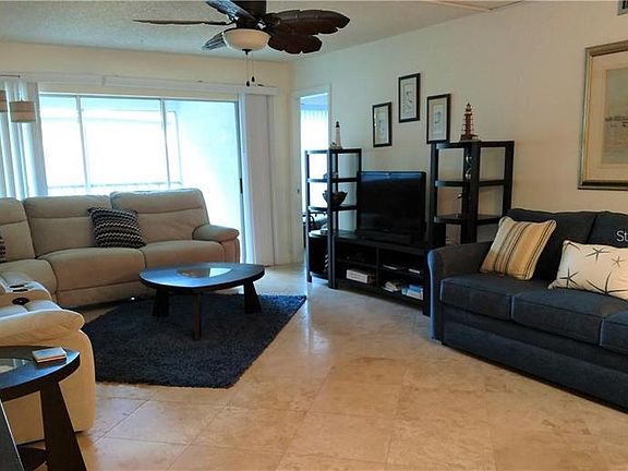 3rd image of 8703 Bardmoor Blvd APT 201