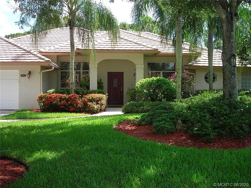 1st image of 930 SW Lighthouse Dr