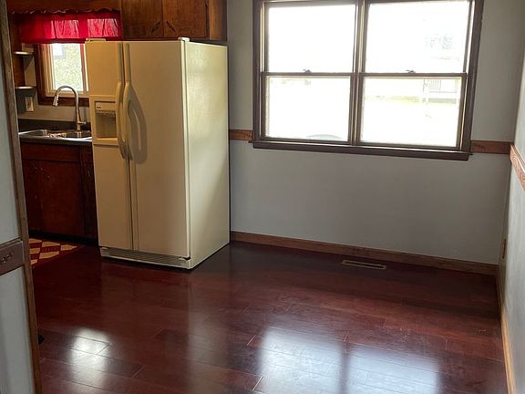 4th image of 504 17th Ave
