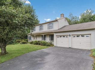 36 Castlewood Dr, Chalfont, PA