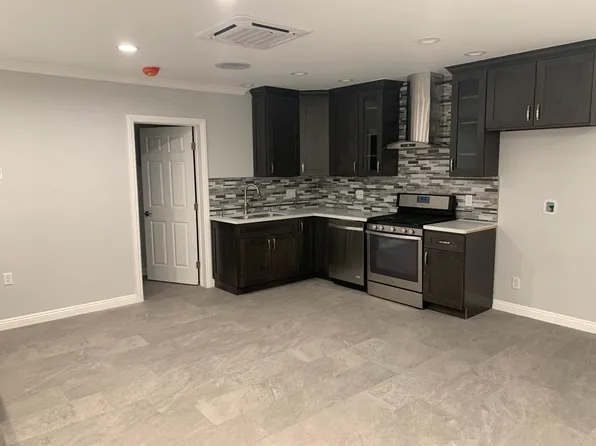 7655 Whitsett Ave, North Hollywood, CA 91605