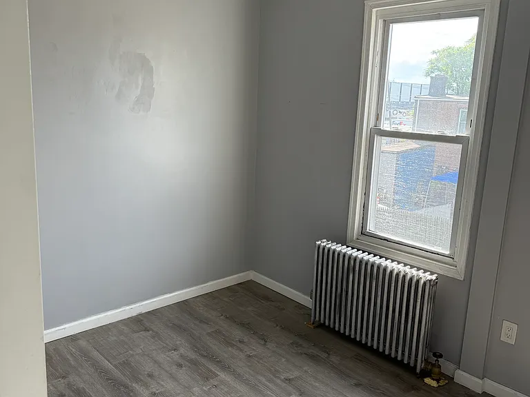 434 Allen St #2 — Photo 10