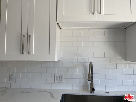 3rd image of 525 S Osage Ave APT 7