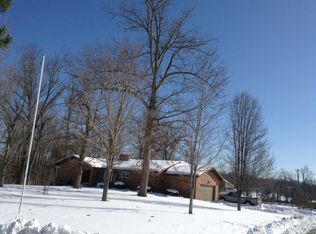 835 Fox Rd, Dawson Springs, KY 42408