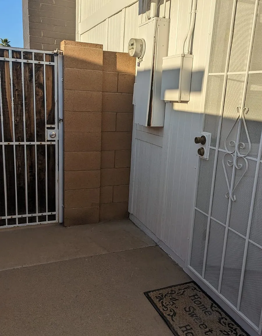 W Sierra St, Phoenix — Photo 4