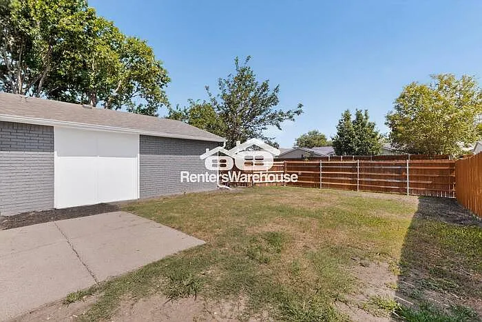 5712 Truitt St — Photo 32