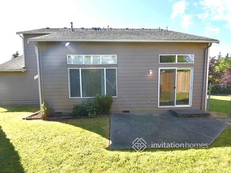 126 Forest Ct — Photo 12
