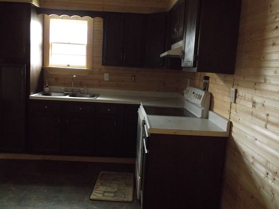 4th image of 108 Wood Ave