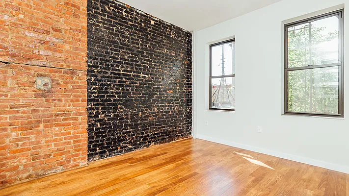 Rented by Nooklyn NYC LLC | media 33