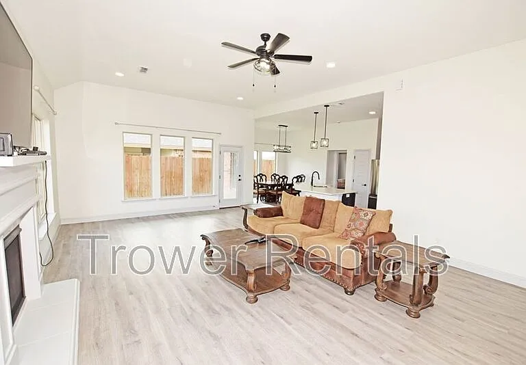 8650 Fortuna Ct — Photo 51
