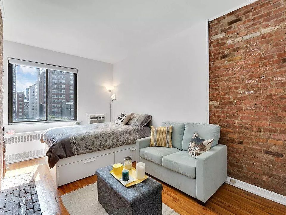 1st image of 210 E 21st St APT 6B